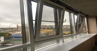 Холодное остекление балкона Междуреченск цена от 8238 руб. м/п. за 50 часов